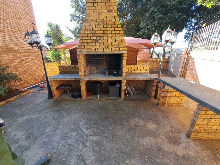 3 Bedroom Property for Sale in Boschdal North West